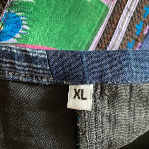 Stunning Skirt with Coin Buttons - Picture 8 of 8